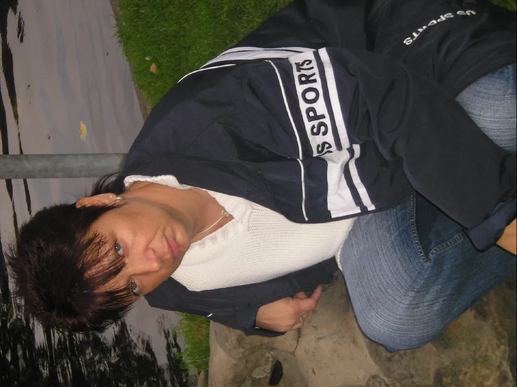 hallo suche eine nette freundin die genau wie ich an freundschaft intresiert is